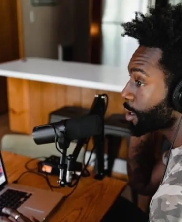 Podcast Yayıncılığı ve Sponsorluk Geliri Elde Etmek